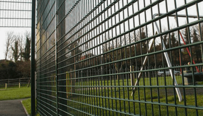 Double Wire Fence Playground Double Wire Fence Playground