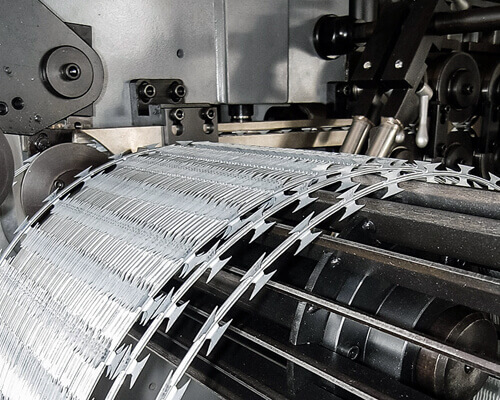 Razor Wire Concertina Wire In Production Razor Wire Factory